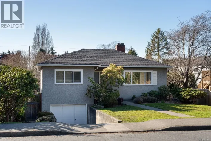 354 Foul Bay Rd, Victoria