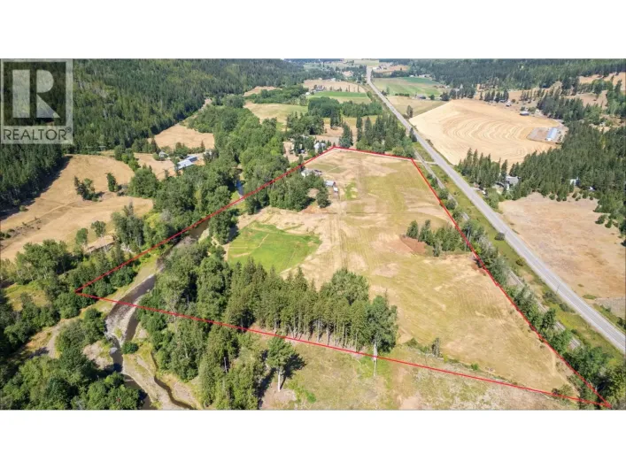 House for sale: 3545 Shaw Road, Falkland