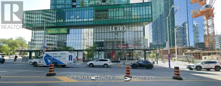Offices for sale: 355 - 4750 YONGE STREET, Toronto
