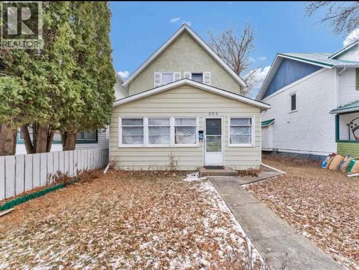 355 9 Street SE, Medicine Hat