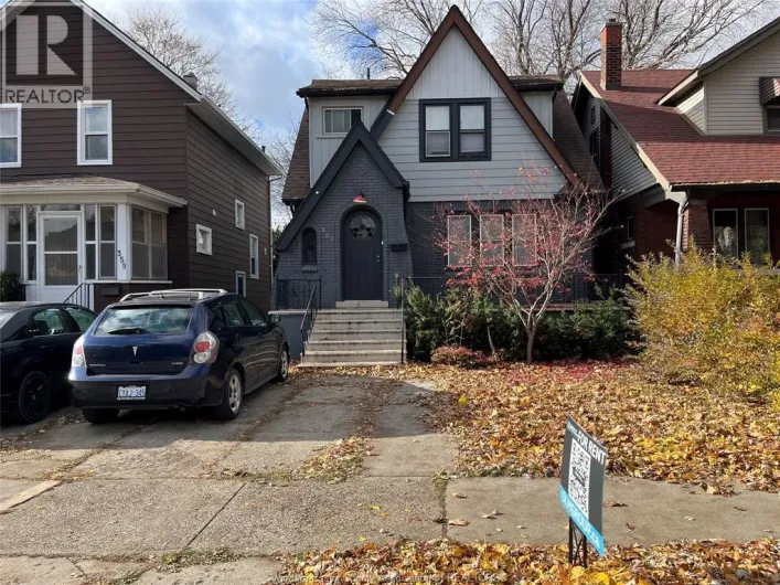 355 Randolph AVENUE, Windsor