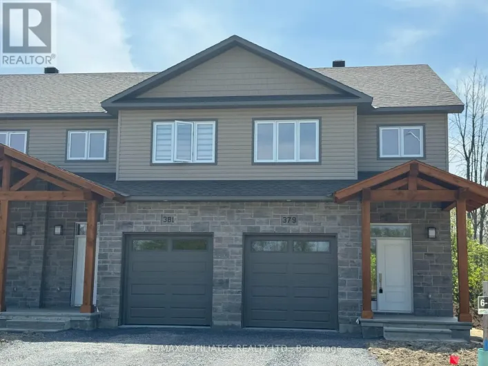 355 VOYAGEUR PLACE, Russell