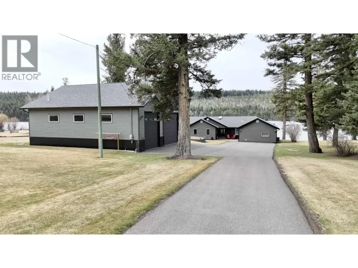 3556 CABIN ROAD, Lac La Hache
