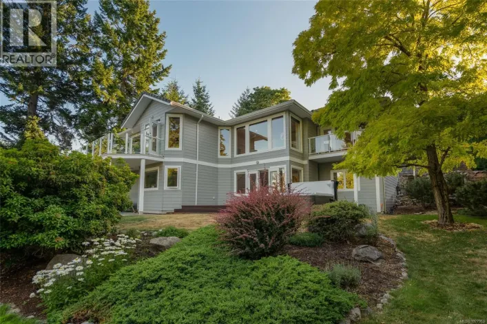 3557 Collingwood Dr, Nanoose Bay
