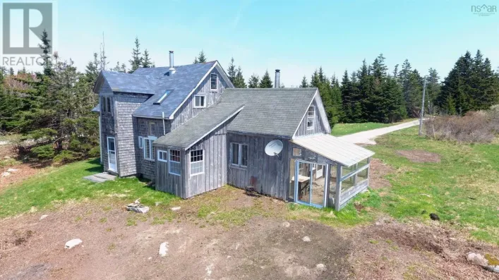 356 Black Point Road, Ingomar