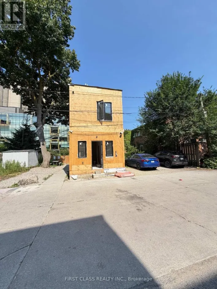 356 HURON STREET, Toronto