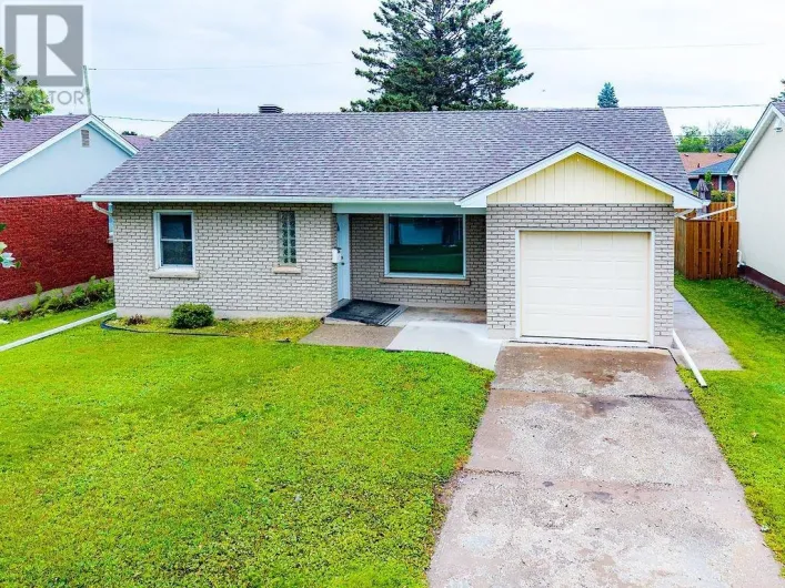 356 KINGSWAY AVE., Thunder Bay