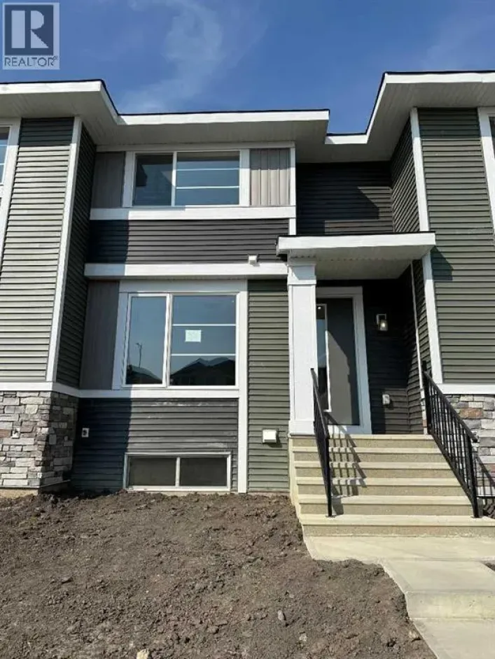 356 Waterford Boulevard, Chestermere