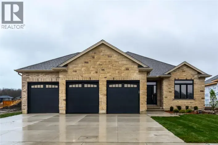 House for sale: 3560 BRITT BOULEVARD, Plympton-Wyoming
