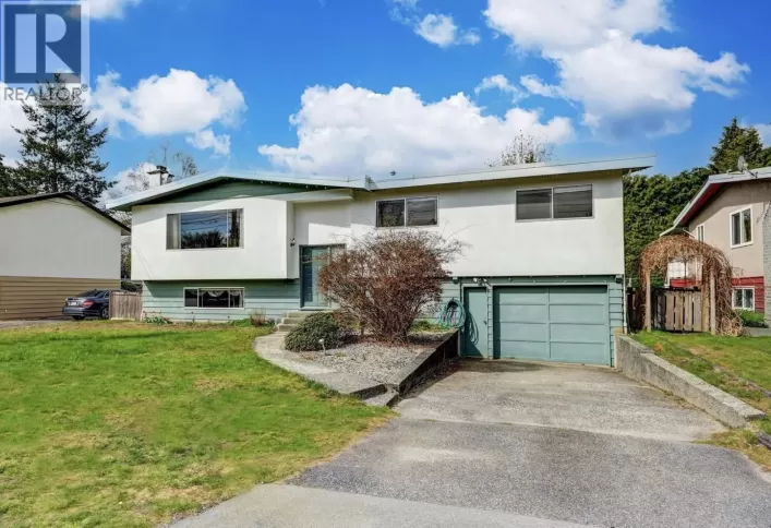 3561 YORK STREET, Port Coquitlam