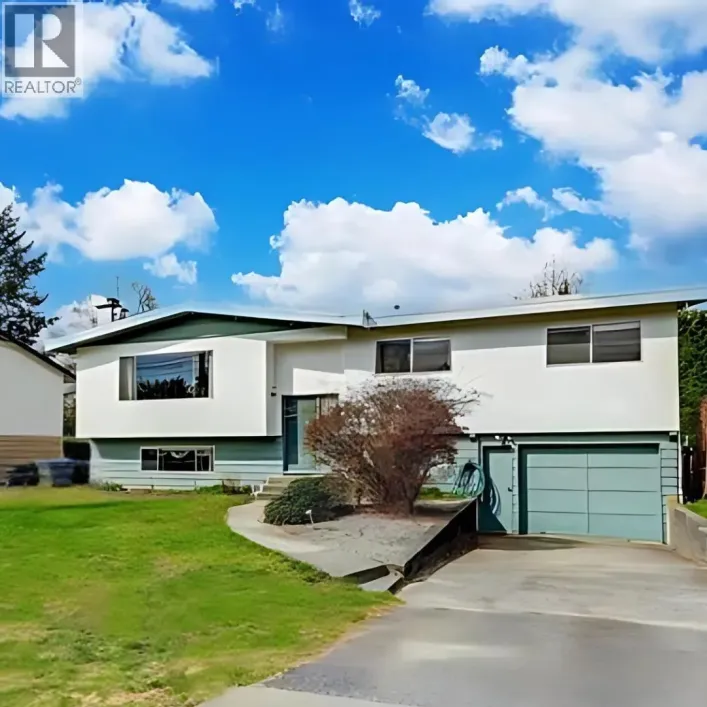 3561 YORK STREET, Port Coquitlam