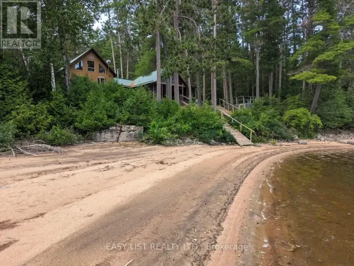 35692 HWY 17, Laurentian Hills