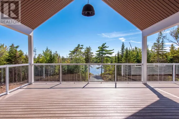 357 Canoe Crescent, Hammonds Plains