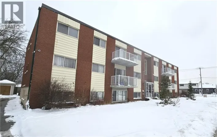 357 CONNAUGHT Street Unit# 10, Kitchener