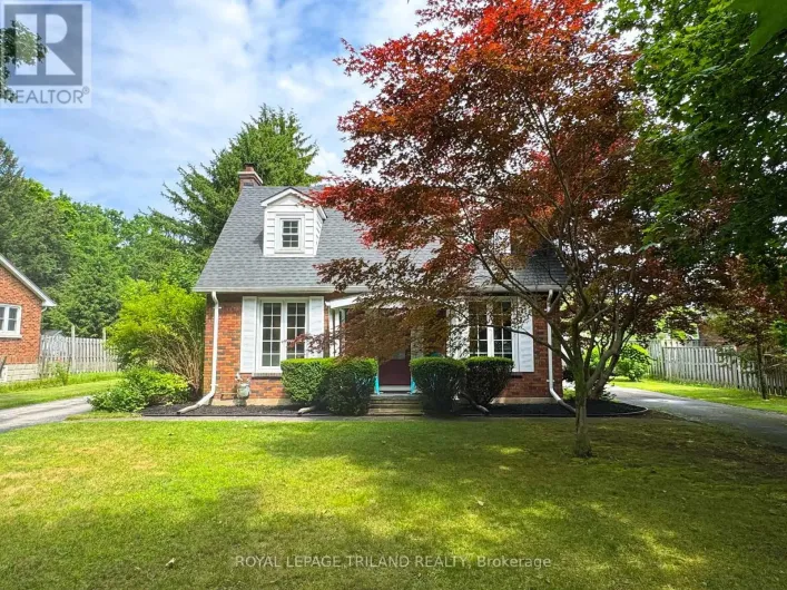 357 SUNSET DRIVE, Central Elgin