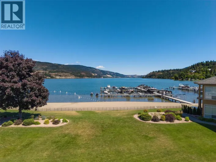 3570 Woodsdale Road Unit# 204, Lake Country