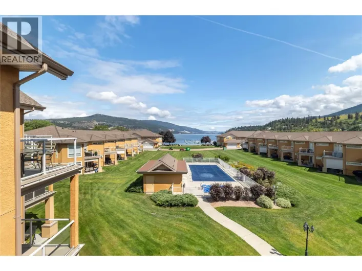 3570 Woodsdale Road Unit# 305, Lake Country