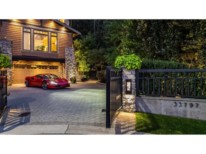 35797 LEDGEVIEW DRIVE, Abbotsford