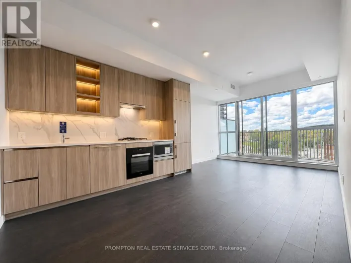 #358 - 75 BILLES HEIGHTS, Toronto