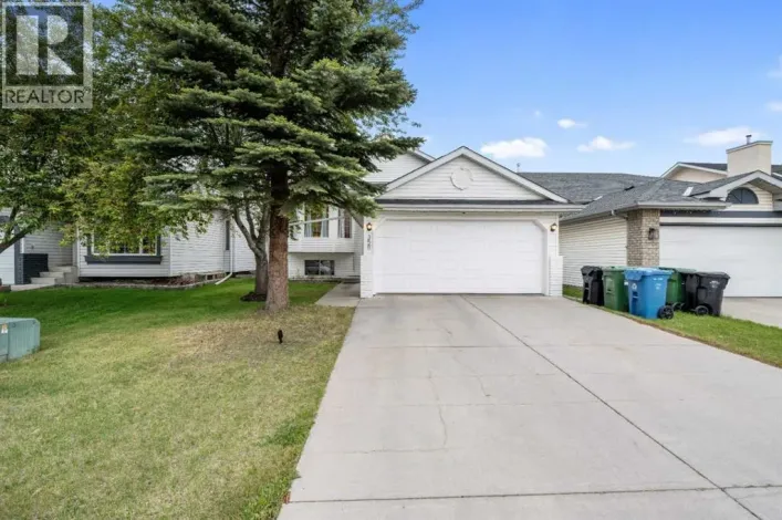 358 Hawkstone Drive NW, Calgary