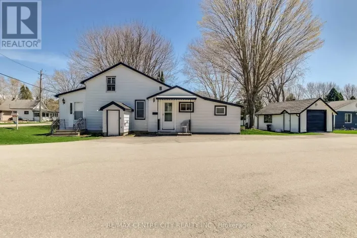 358 WARREN STREET, Central Elgin