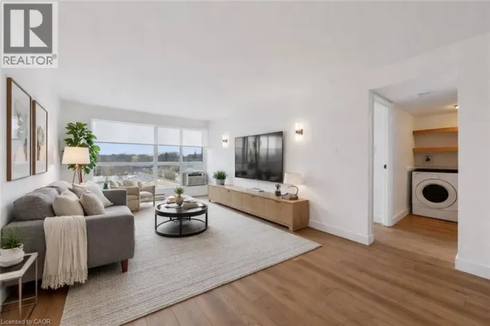 358 WATERLOO Avenue Unit# 902, Guelph