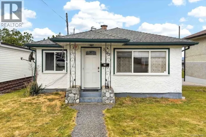 3582 11th Ave, Port Alberni