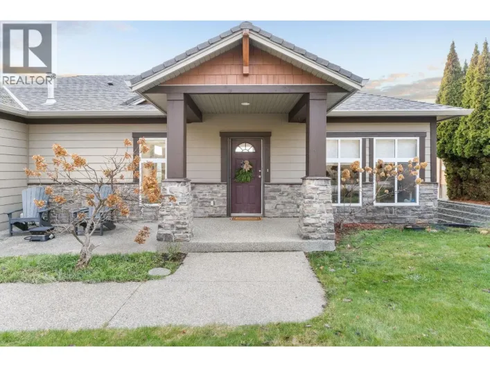 3582 Camelback Drive, Kelowna