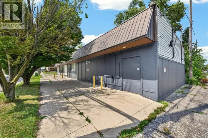 358-374 SHEPHERD STREET West, Windsor