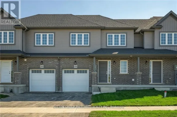 359 KENNINGTON WAY, London South