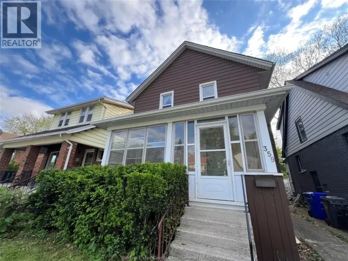 359 RANDOLPH, Windsor