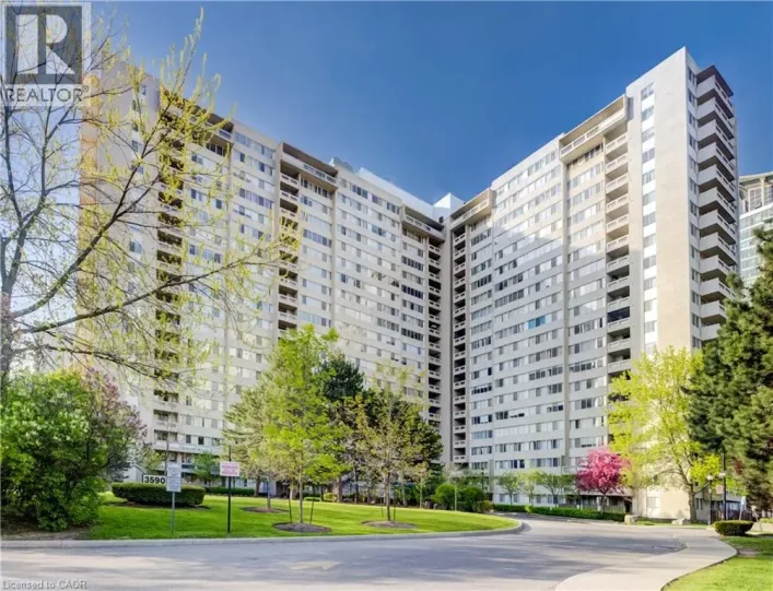 3590 KANEFF Crescent Unit# 2013, Mississauga