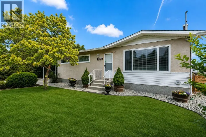 3595 Brown Road, West Kelowna