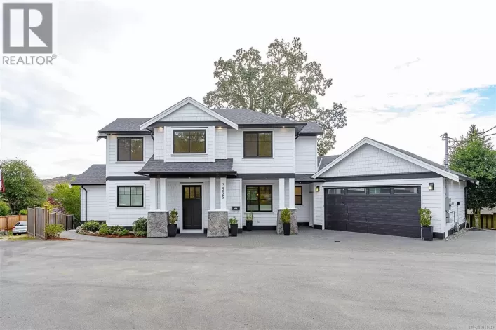 3595 Cedar Hill Rd, Saanich