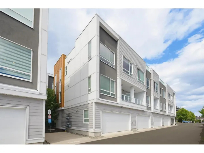 36 19628 55A AVENUE, Langley