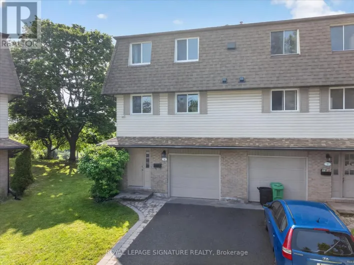 36 - 30 CHAMPLAIN CRESCENT, Peterborough