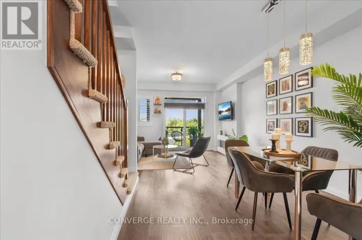 36 - 35 MIDHURST HEIGHTS, Hamilton