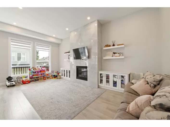 36 4217 OLD CLAYBURN ROAD, Abbotsford