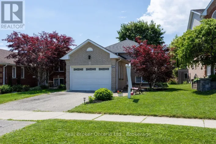 36 APPLE BLOSSOM BOULEVARD, Clarington