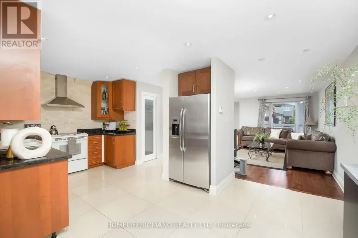 36 BROUGHAM DRIVE, Vaughan