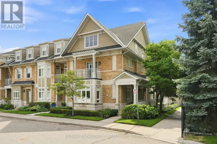 36 COMPASS WAY, Mississauga