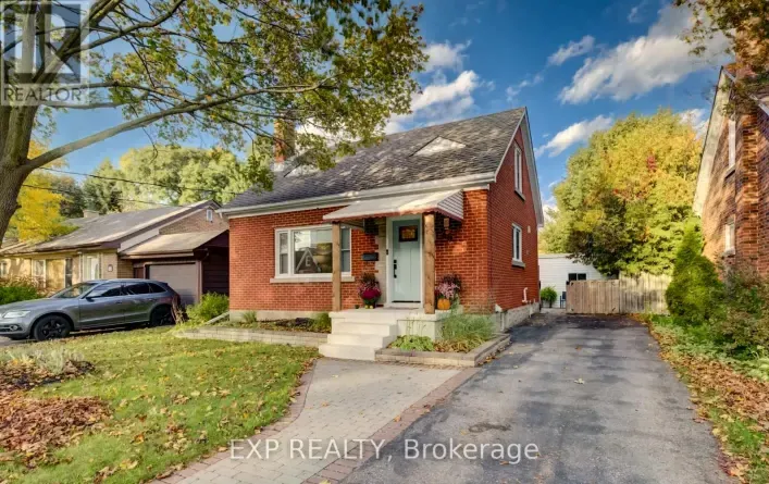 36 CRESTWOOD AVENUE, Kitchener