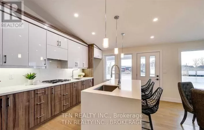 36 DICKINSON AVENUE, Norfolk