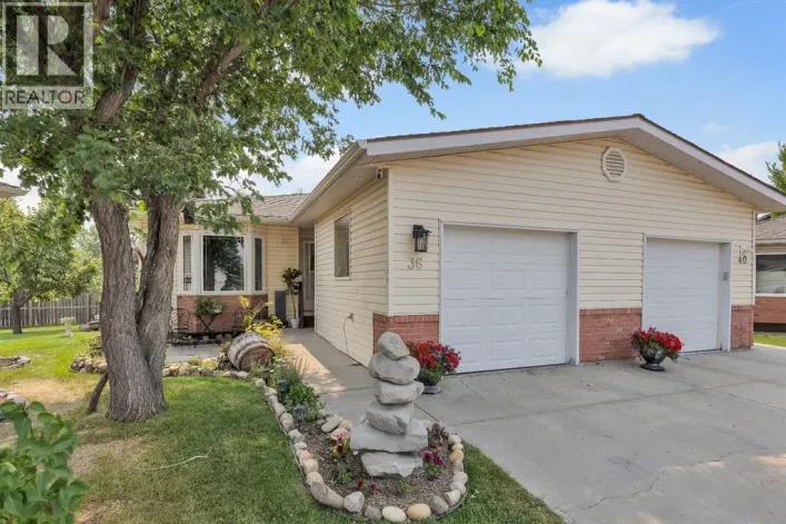 36 Dovista Court SE, Calgary
