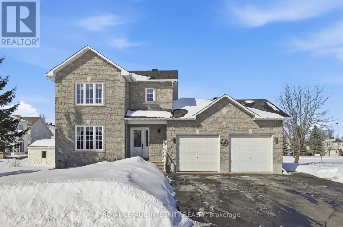 36 FRONTENAC BOULEVARD, Russell