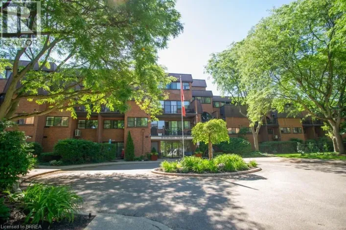 36 HAYHURST Road Unit# 328, Brantford