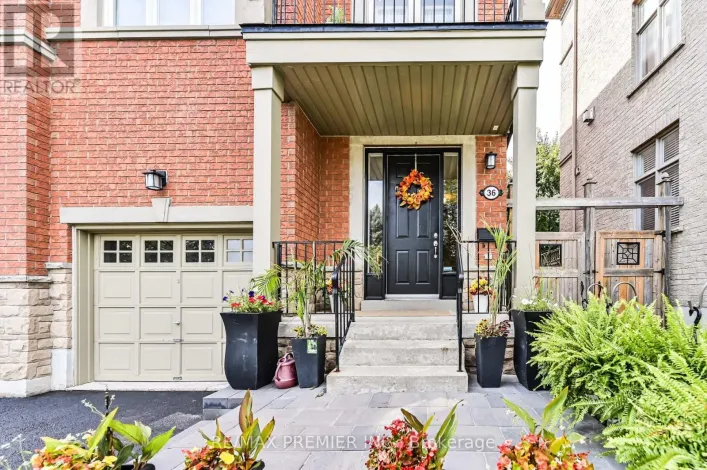 36 HELEN STREET, Vaughan