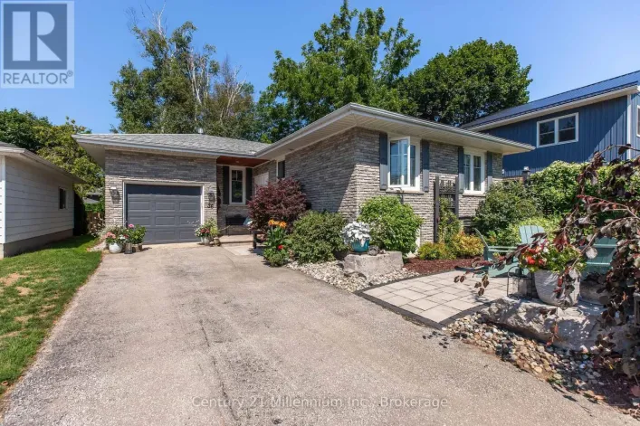 36 HURON STREET N, Saugeen Shores