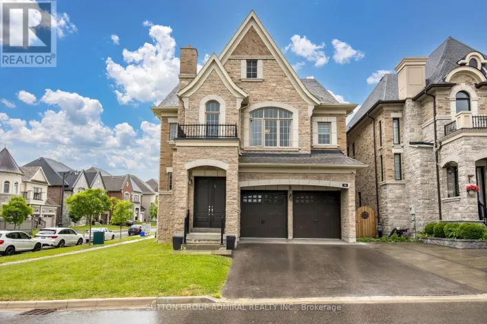 36 HURST AVENUE, Vaughan