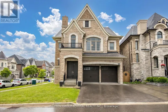 36 HURST AVENUE, Vaughan